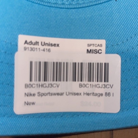 Nike blue baseball cap - Picture 7 of 8